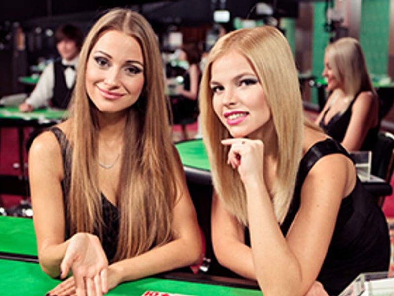 Dealer ji88bet đang trong buổi đào tạo chuyên nghiệp